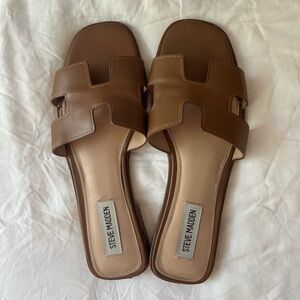 Steve Madden Tan Leather Slide Sandals